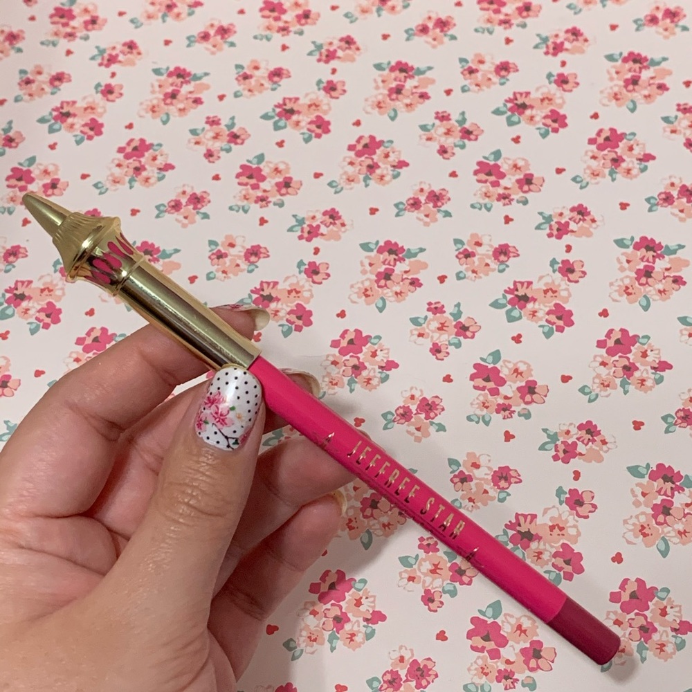 Jeffree Star Velour Lip Liner Doll Parts